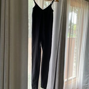 Aritzia Babaton Bodysuit